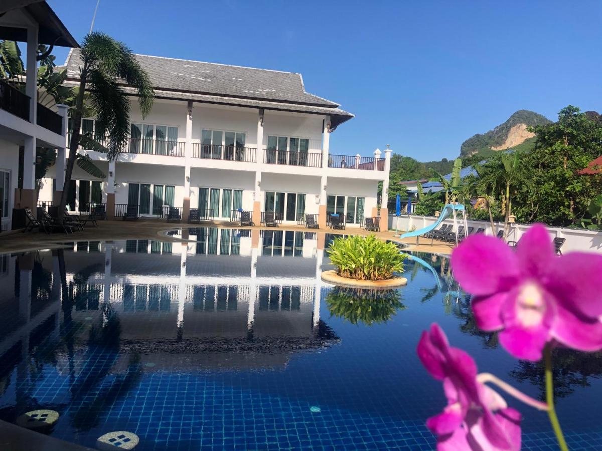 Nadivana Serviced Apartments Ao Nang Exterior photo